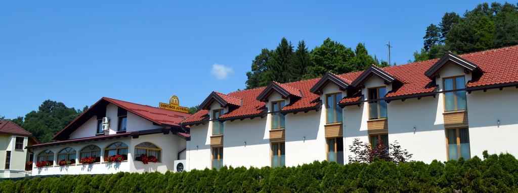 Guest House Gostisce Jutrisa Rogatec Exterior photo